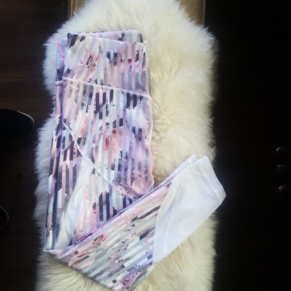 Calia by Carrie Underwood exercise pants